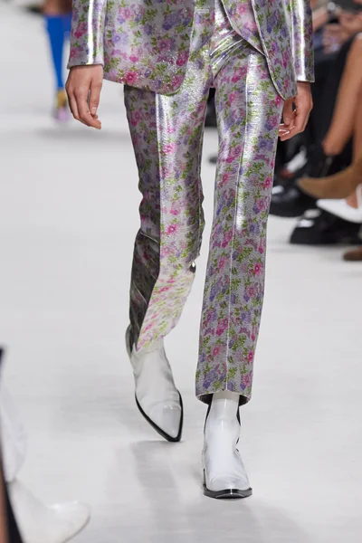 Look 81